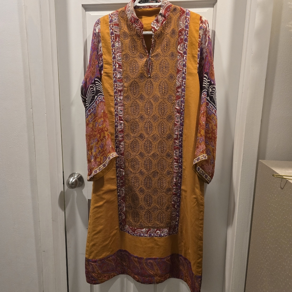 Gul Ahmed Vintage embroidered kurta in size M/12